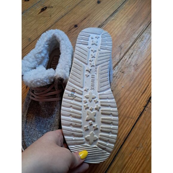 Hey Dude Shoes Women's 7 Brown Britt Lace Up Faux Fur Comfort Booties - Picture 3 of 4